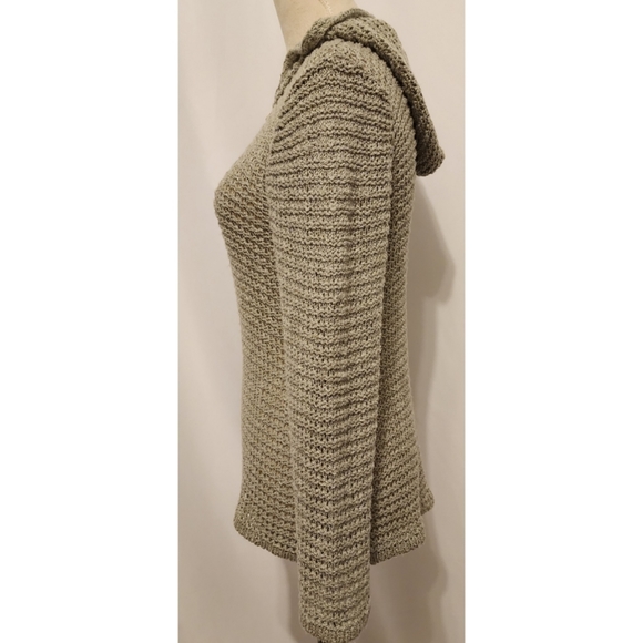 Windi River Sweater - Picture 4 of 9